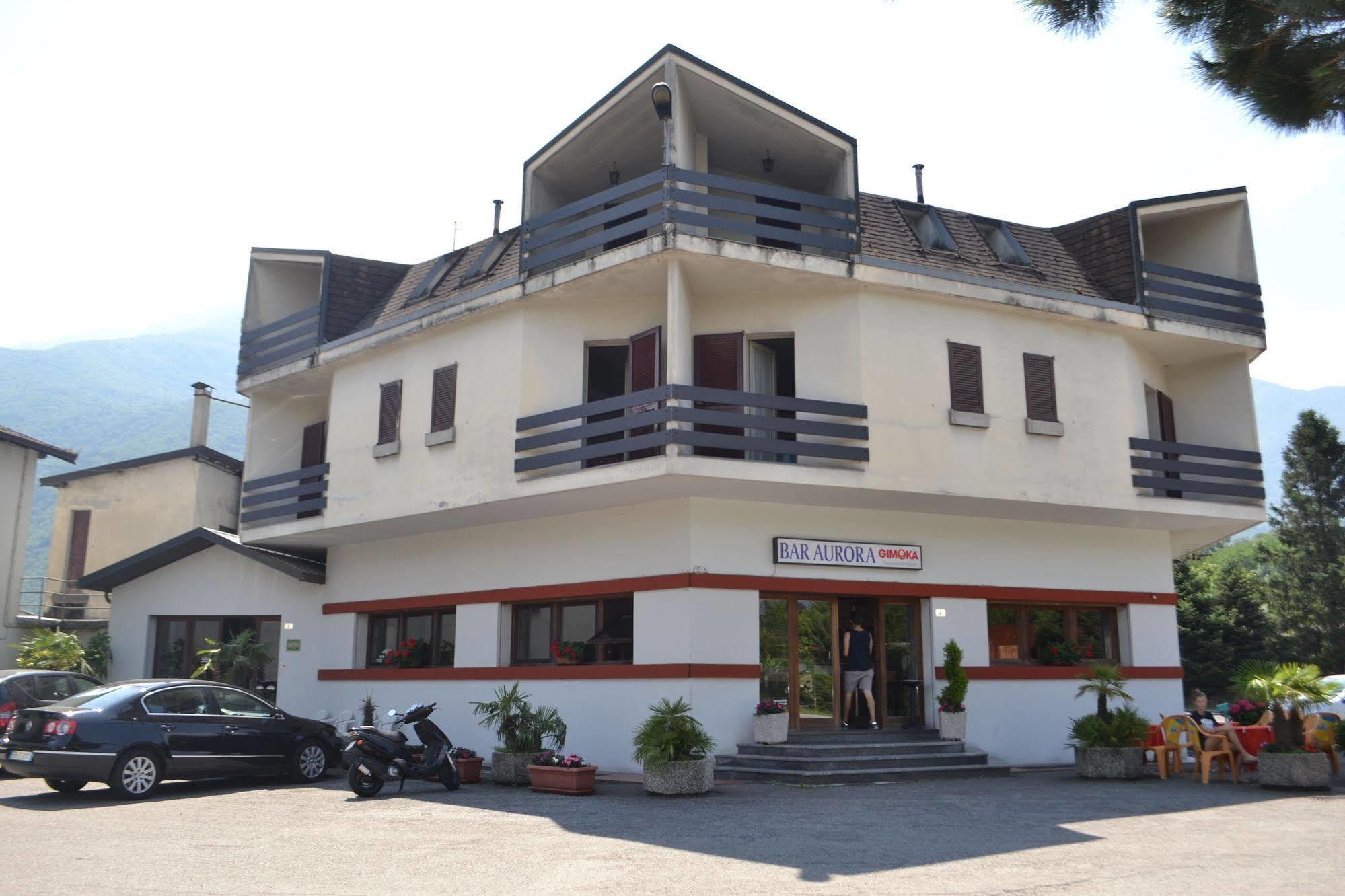 Hotel Aurora Colico Exterior foto